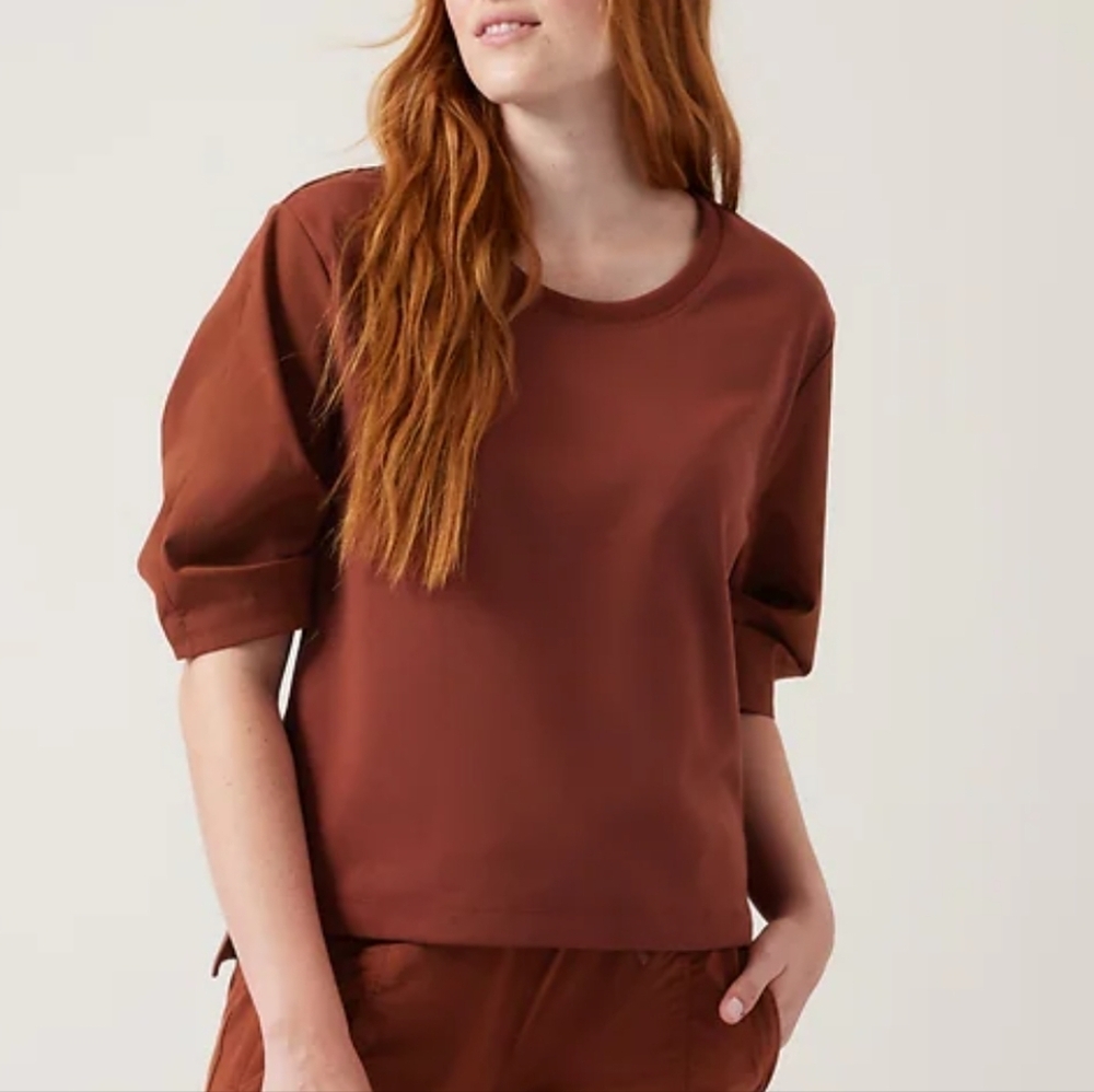 Athleta Ancient Mahogany Harlow Hybrid Tee Top Athleasure Travel Business Casual